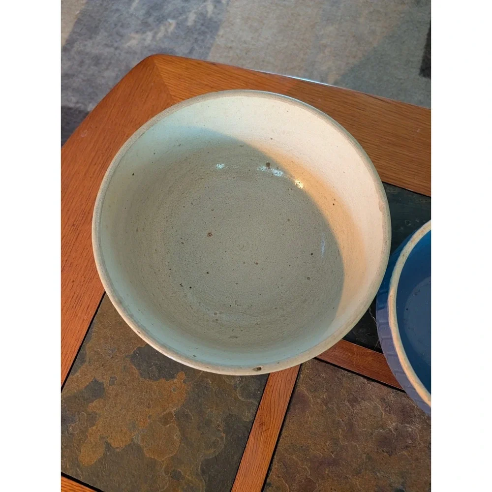 VINTAGE  POTTERY SET OF 4 NESTING Crock STONEWARE BOWLS.Wide Band. Primitive